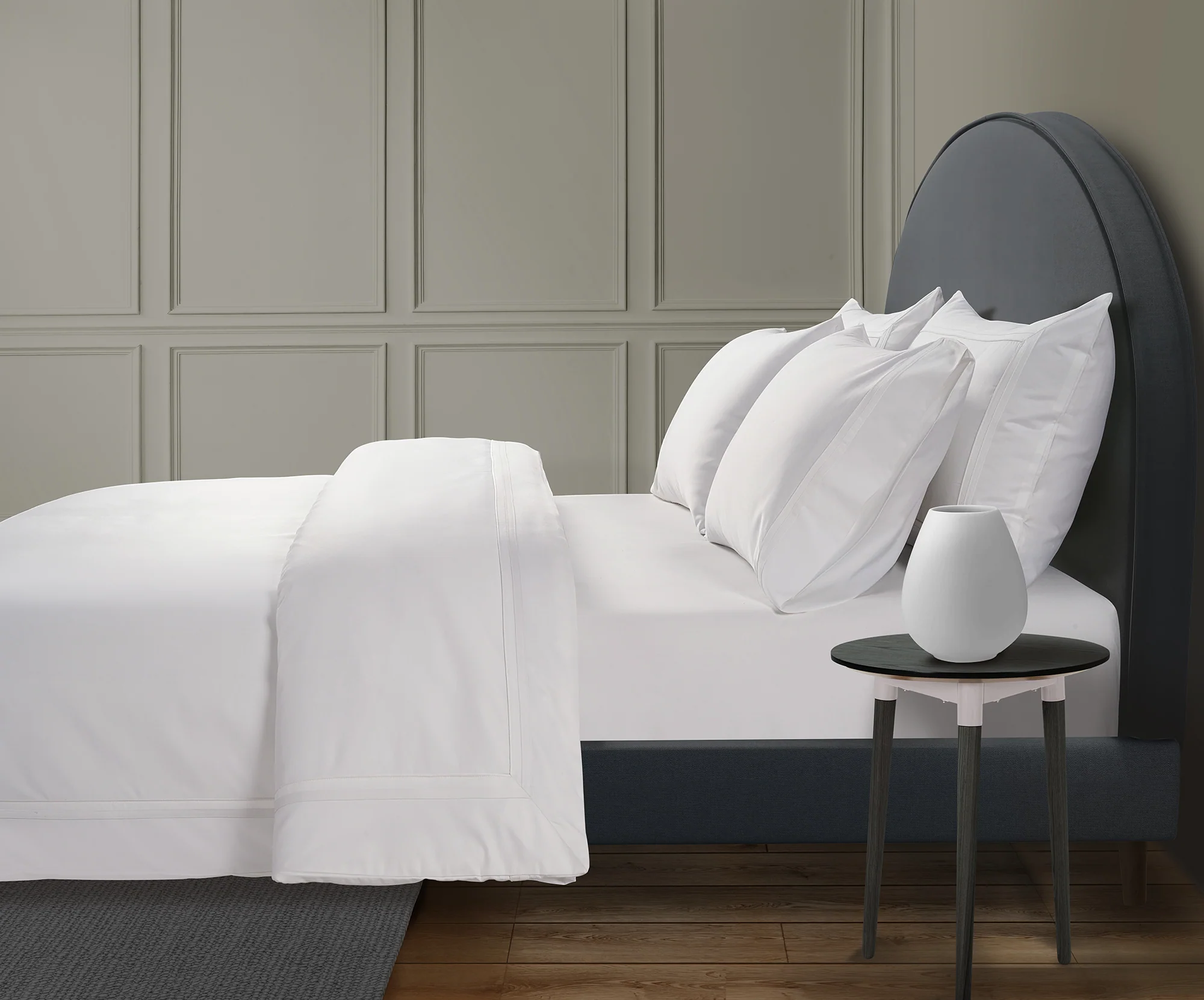 800 Thread Count Egyptian Cotton Royalton LUXE Bedding Set - Brilliant White - Image 3