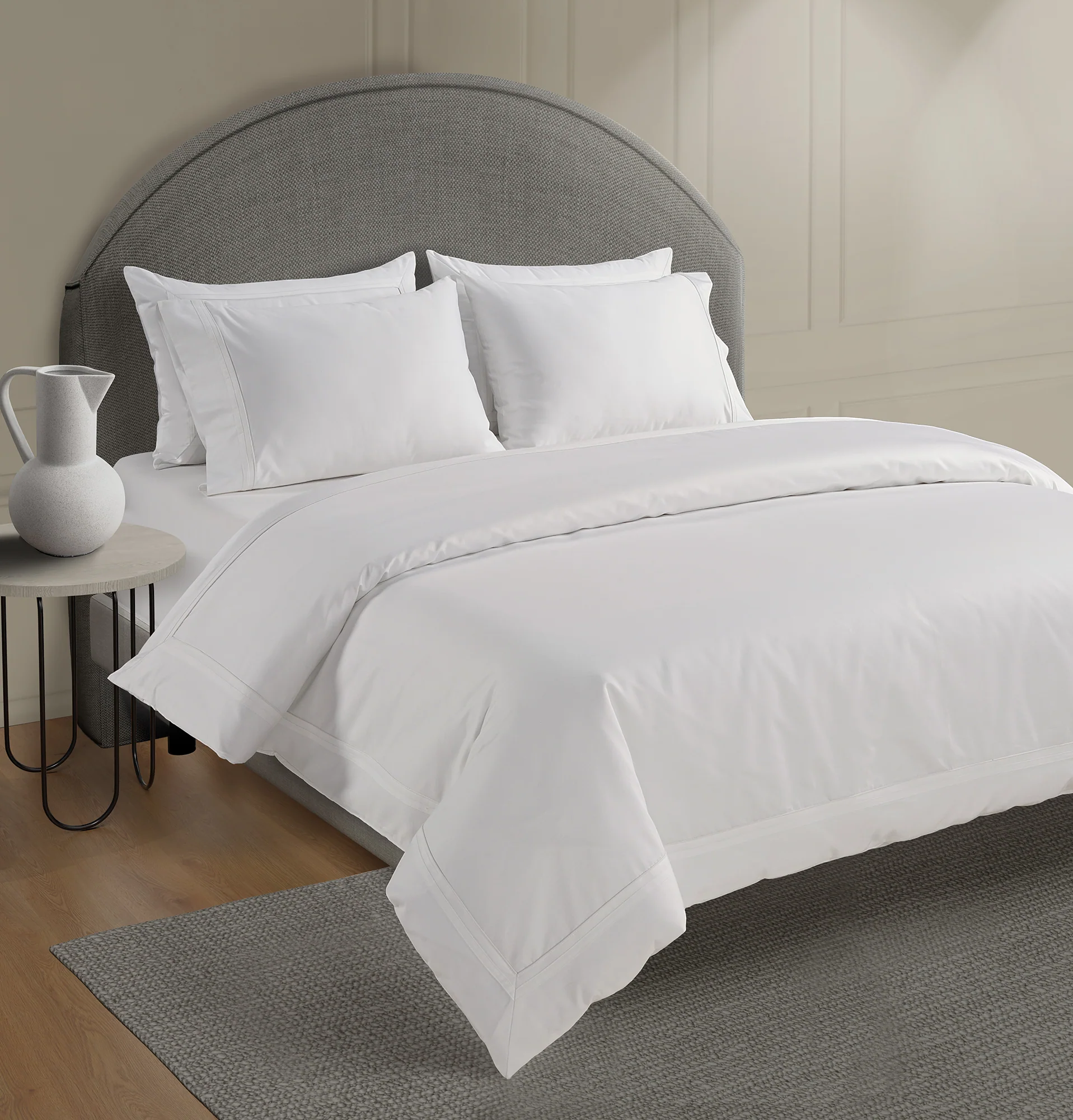 800 Thread Count Egyptian Cotton Royalton Lux Buttery Smooth Duvet Cover - Brilliant White - Image 2