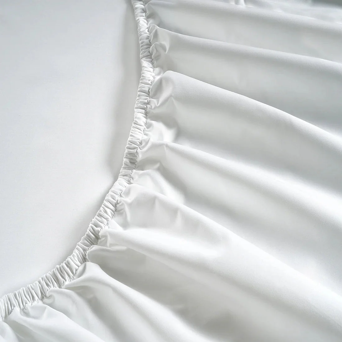 All Season Egyptian Giza Bedding Set - Dusty Rose & Brilliant White - Image 4