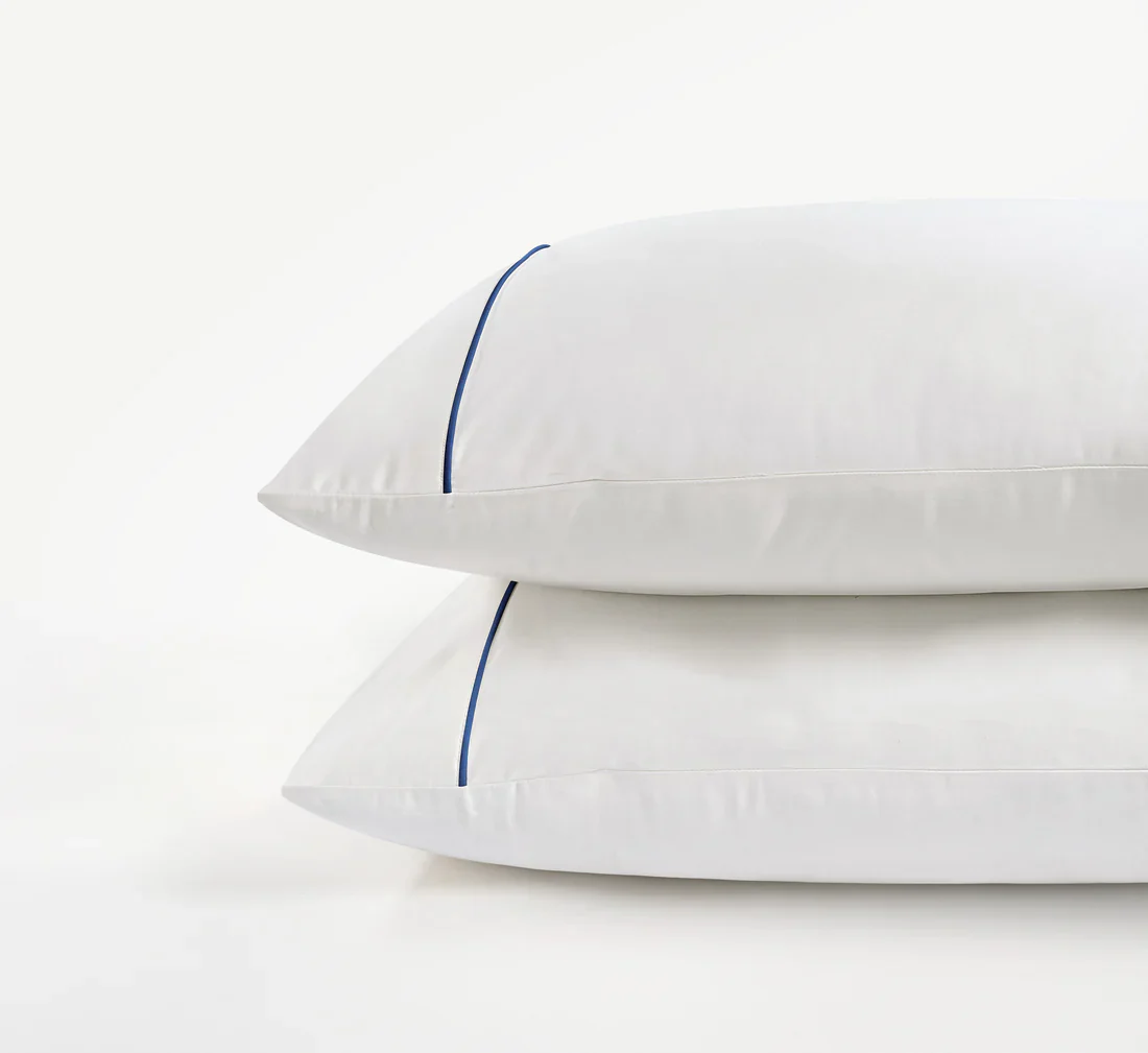 800 Thread Count Egyptian Cotton Duke of Bliss LUXE White Bedding Set - Navy Peony Accent - Image 5