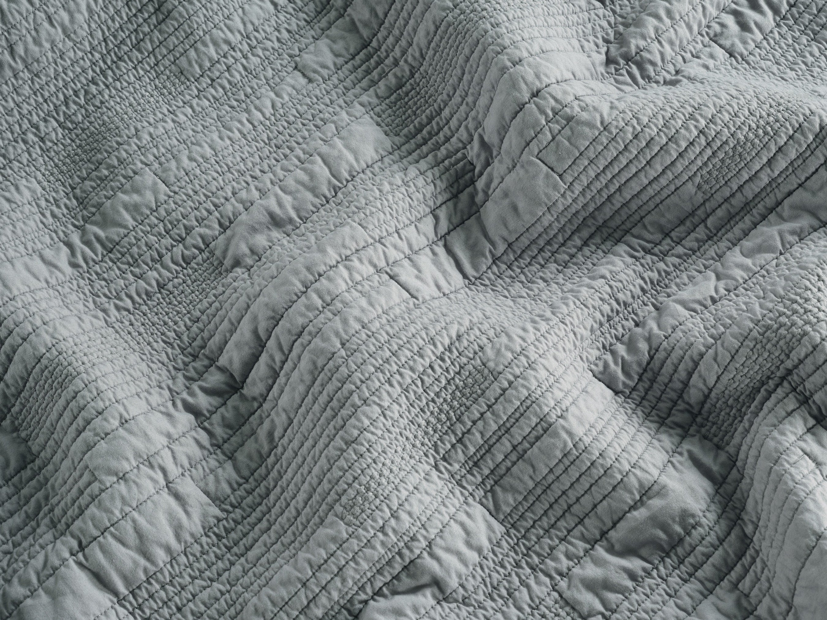 Emerson Quilt Set - Grey - Image 5