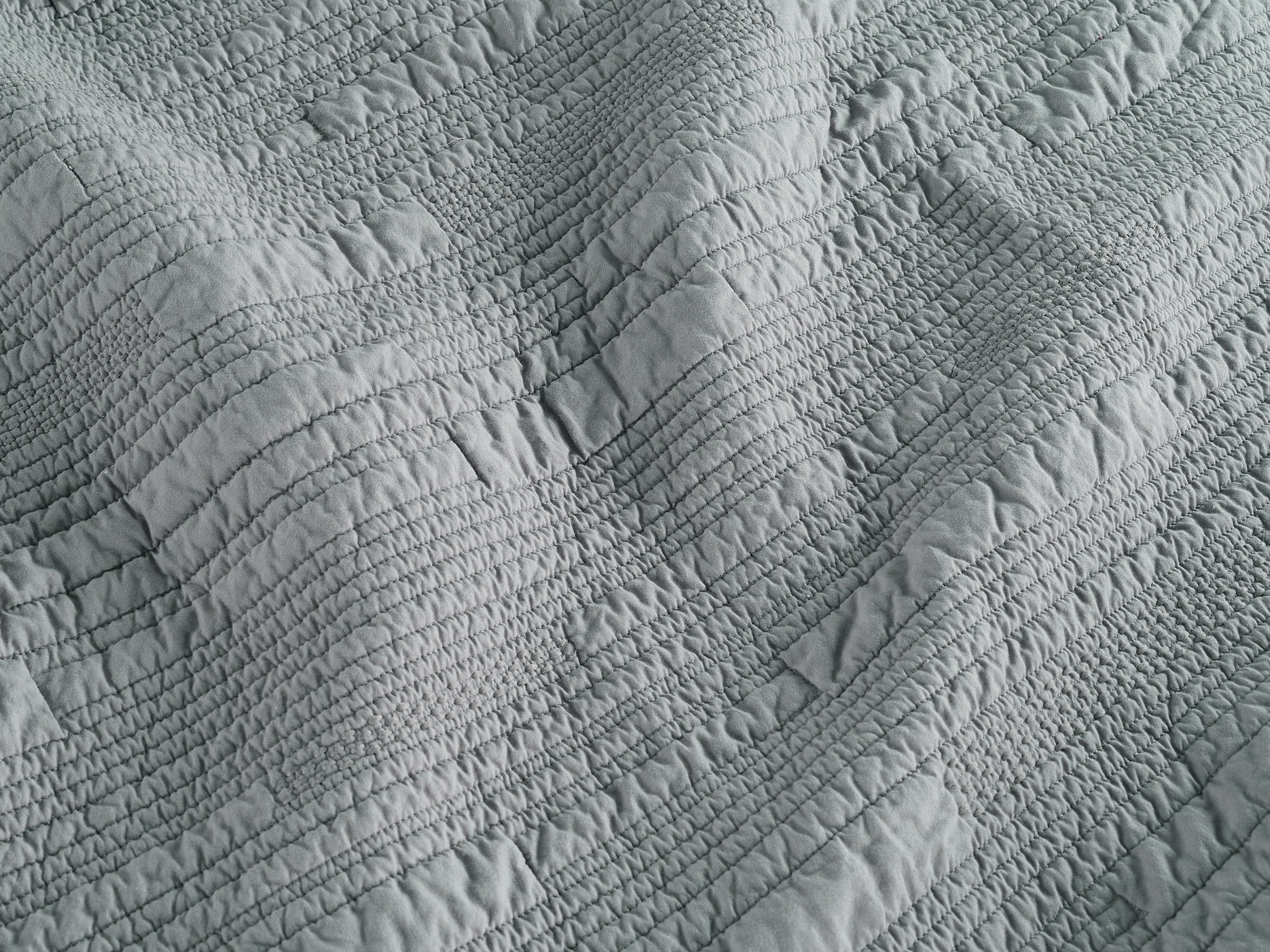 Emerson Quilt Set - Grey - Image 6