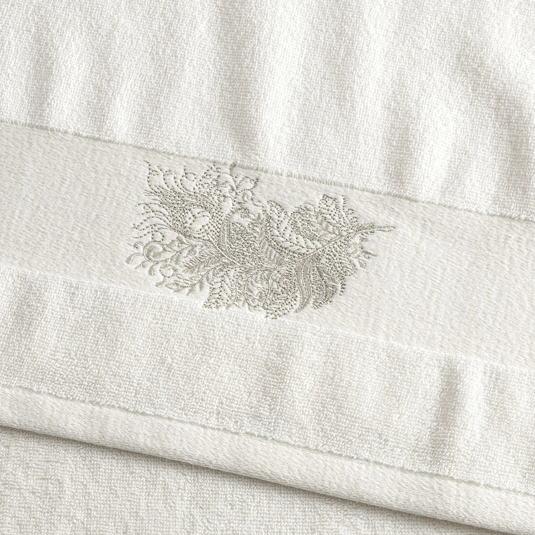 Montford Cotton Towel Set 600 GSM - Image 5
