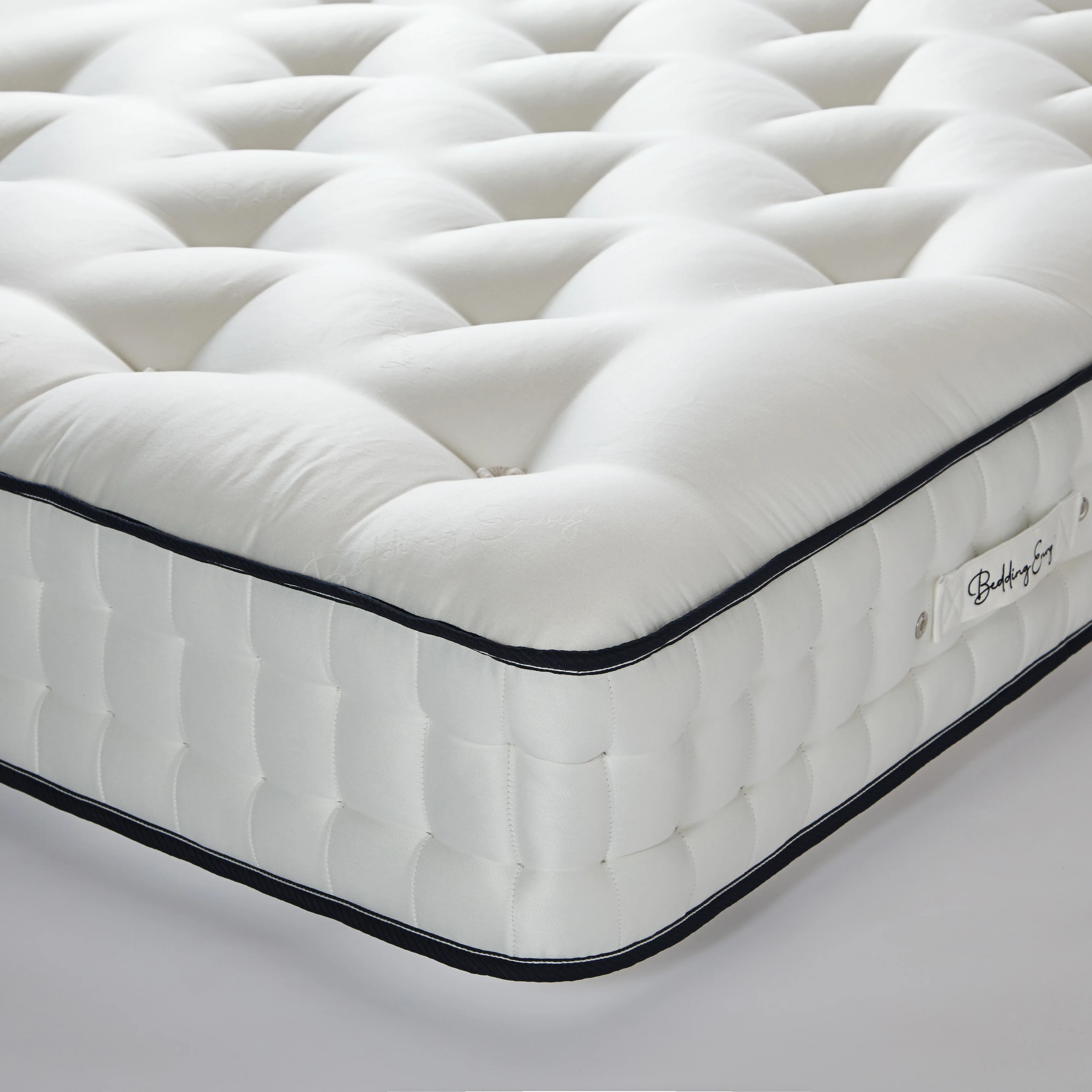 Bedding Envy Peaceful Empress Mattress - Image 5